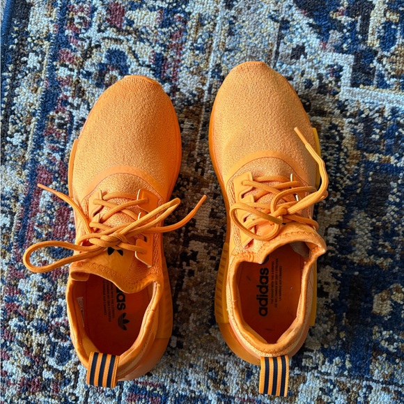 Women’s Adidas NMD Size 8 1/2 - Picture 2 of 6